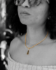 Collar Triangular con la Inicial "C" en oro de 18K | Essentia